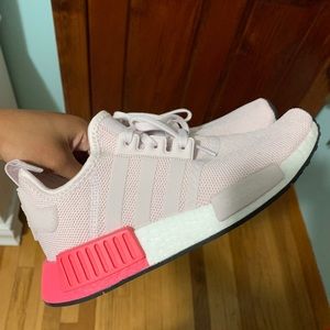 PINK ADIDAS NMD
